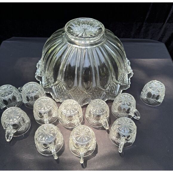 Gorgeous Antique DUNCAN & MILLER GLASS CO. No. 52 Punch Bowl & 11 Cups 1896-1910 - Picture 8 of 12